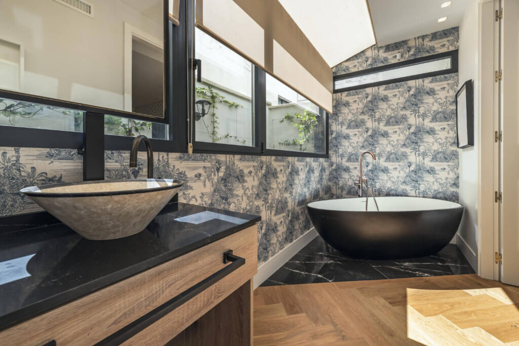 Bathroom Remodeling Contractors in Dubai