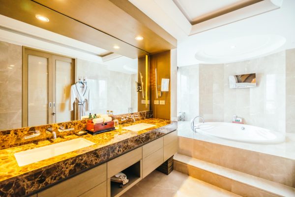 Bathroom Remodeling Contractors in Dubai 1